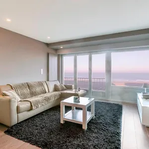 Montezuma Luxe Studio Met Frontaal Zeezicht Zonder Aparte Slaapkamer Ostende